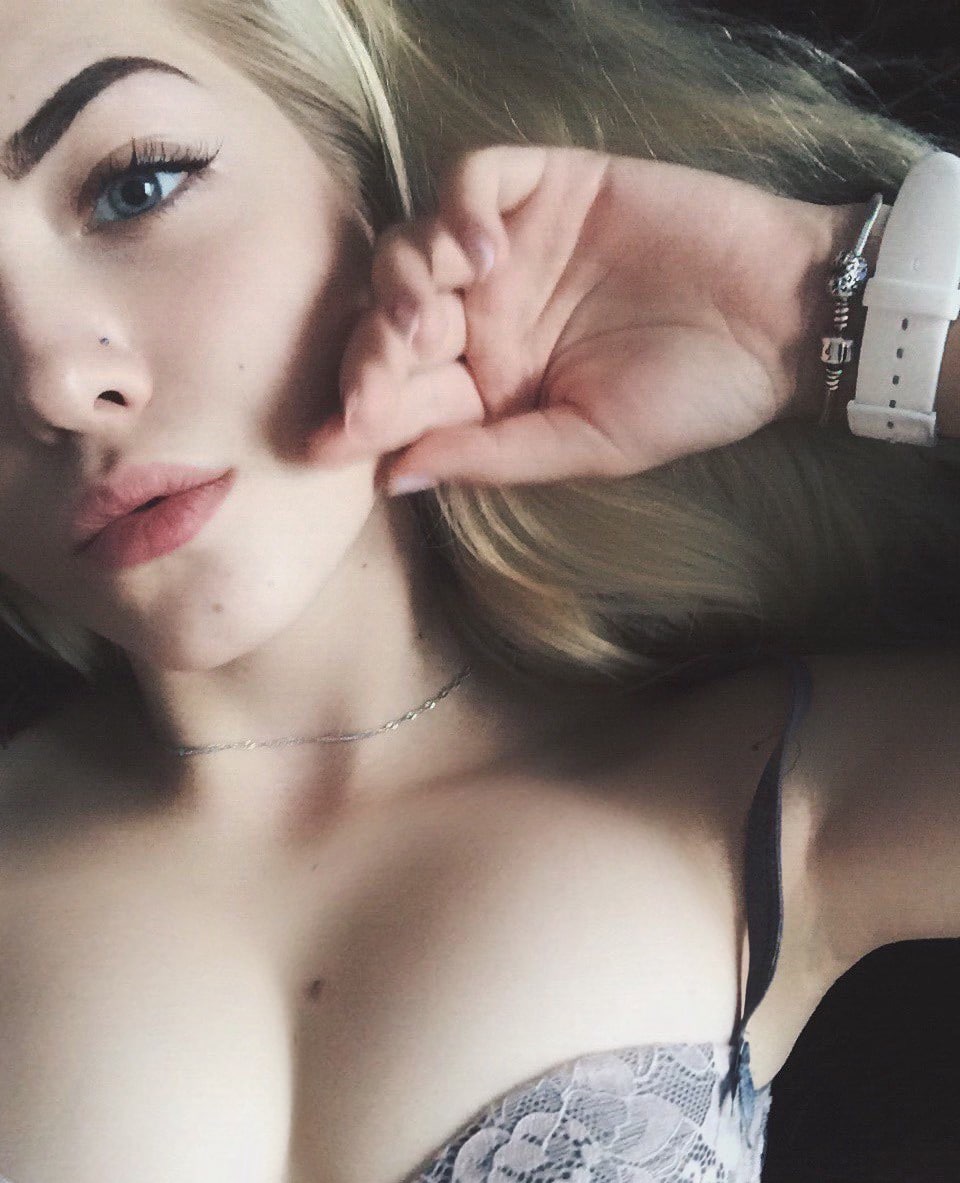 👱🏻‍♀️ шКоДнИцЫ , сТуДеНтКи , шКуРы 👩🏻‍🎓