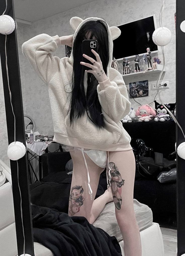 ГАЛЕРЕЯ 18+ | СЛИВЫ ШКОДНИЦ