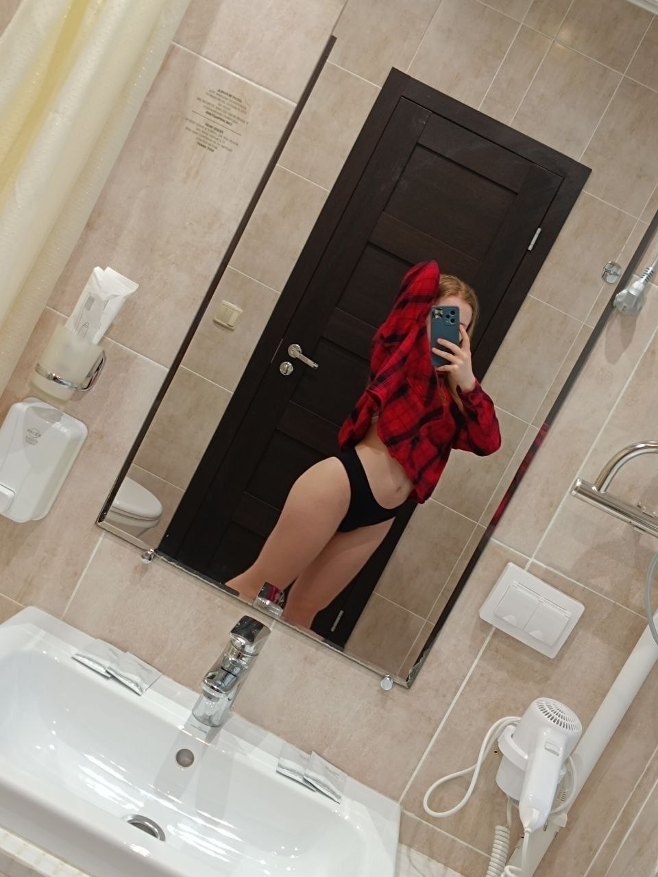 ЭКСКЛЮЗИВНЫЕ ВИДЕО: ДЕВУШКИ В ЛИФЧИКАХ И БОЛЬШЕ 👙📹